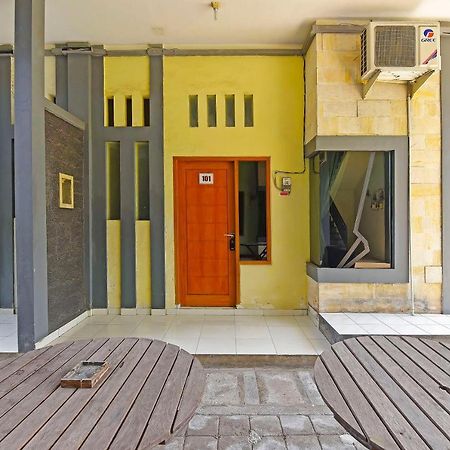 Super Oyo 91495 Hotel Indah Residence Denpasar Zewnętrze zdjęcie