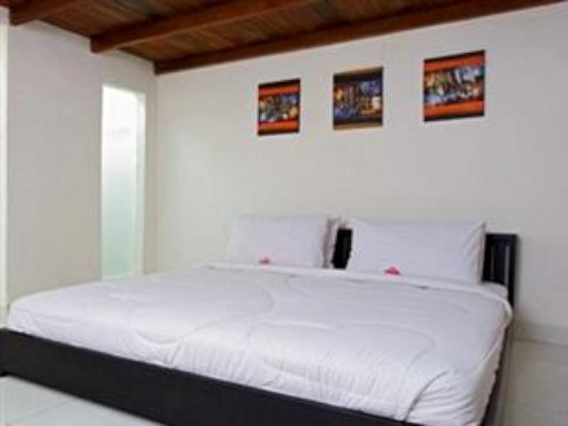 Super Oyo 91495 Hotel Indah Residence Denpasar Zewnętrze zdjęcie